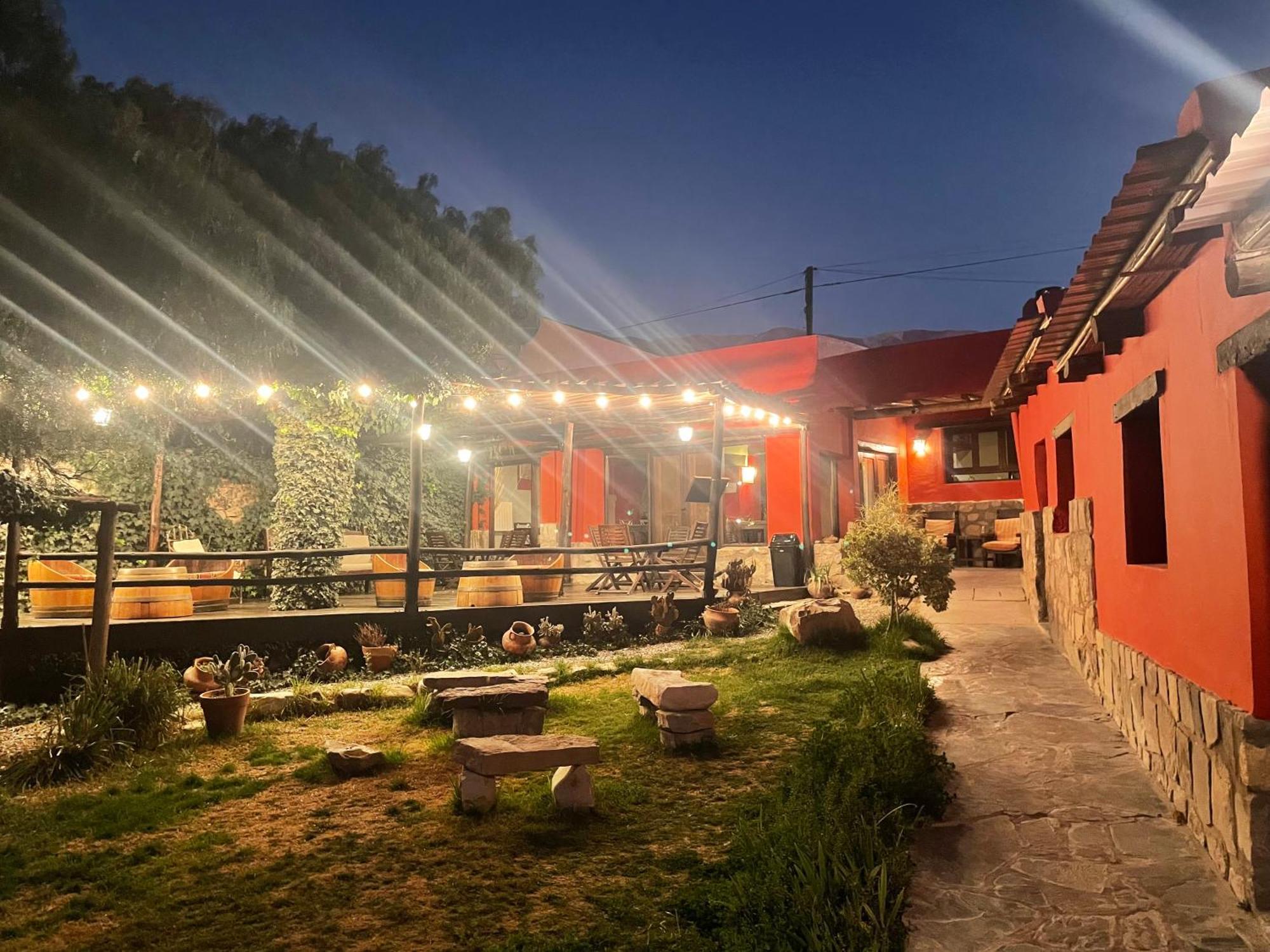 Posada Con Los Angeles Tilcara Exteriör bild