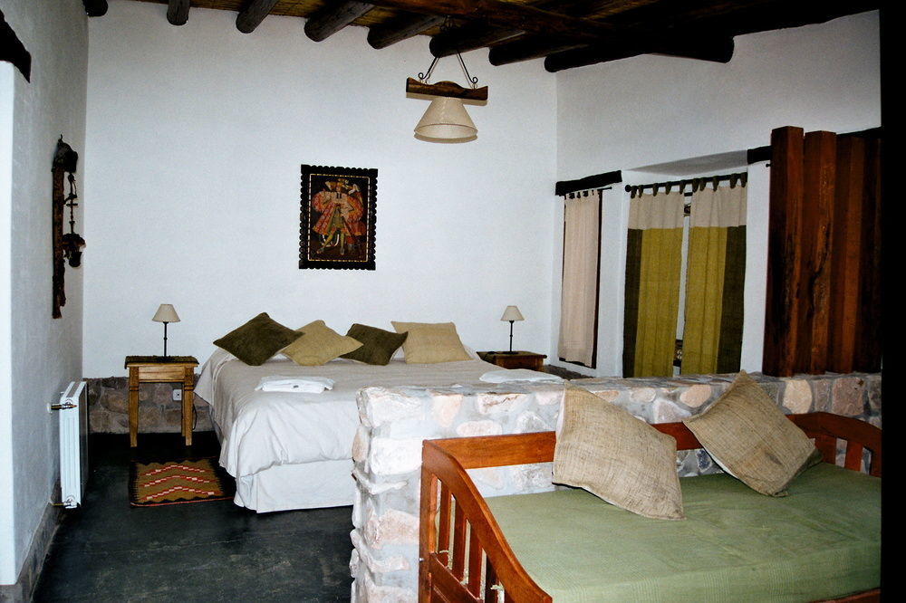 Posada Con Los Angeles Tilcara Exteriör bild